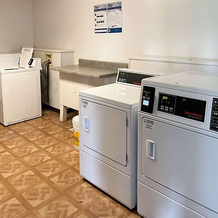 Motel 6 Opelika Al Екстер'єр фото
