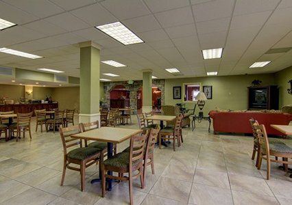 Motel 6 Opelika Al Ресторан фото